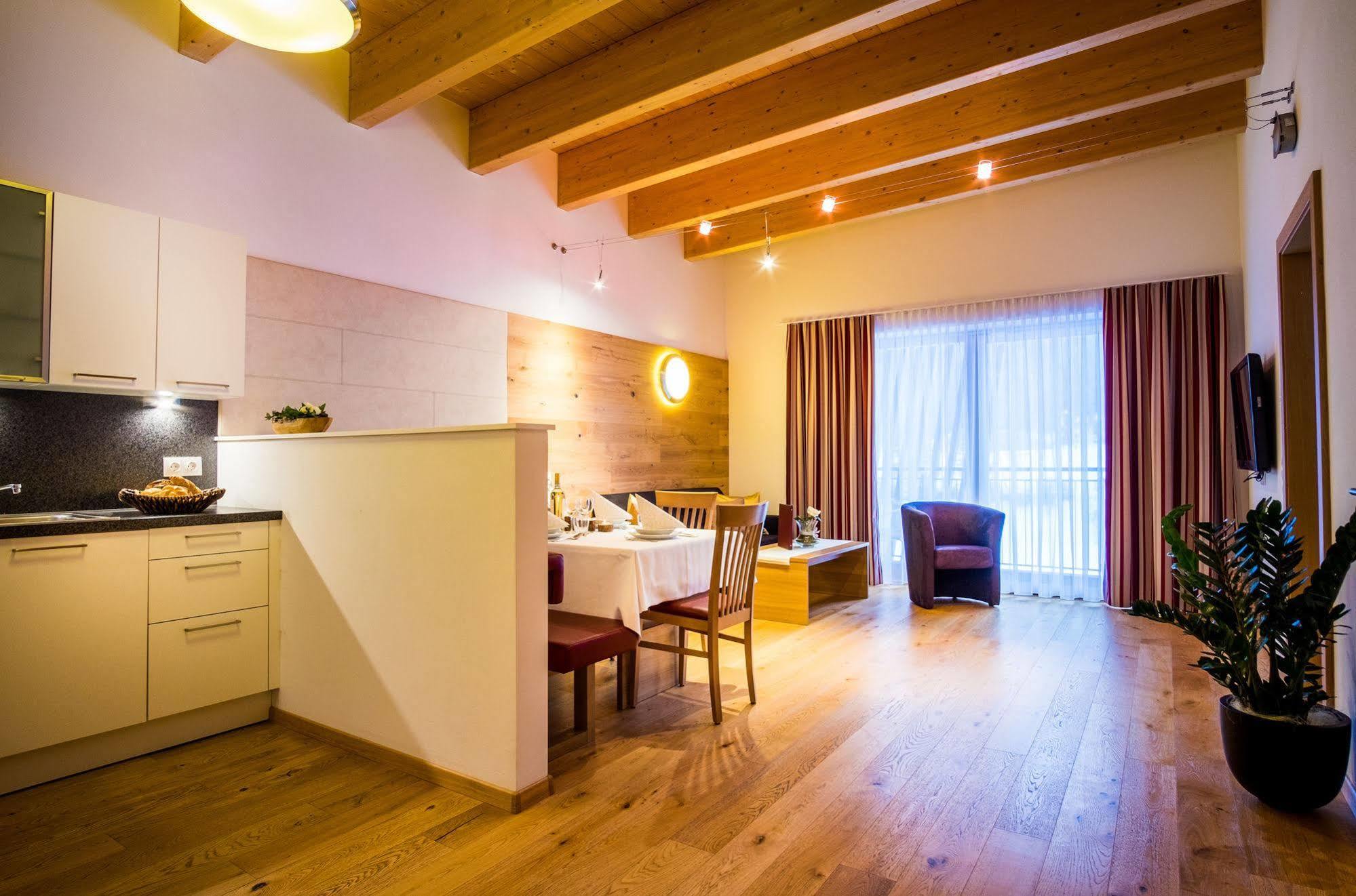 סיליאן Apartments Dolomit-Royal מראה חיצוני תמונה